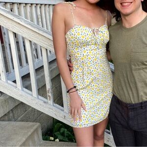 Princess Polly Lemon Mini Dress size 2